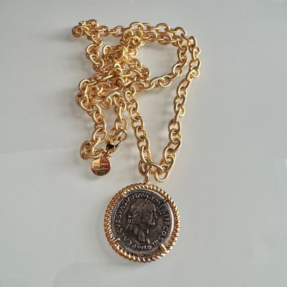 Vintage Dyadema Bronze Italy Coin Pendant Necklace